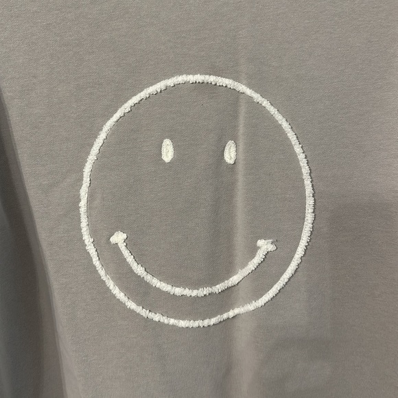 Cute smiley Face Sweatshirt - Picture 2 of 4